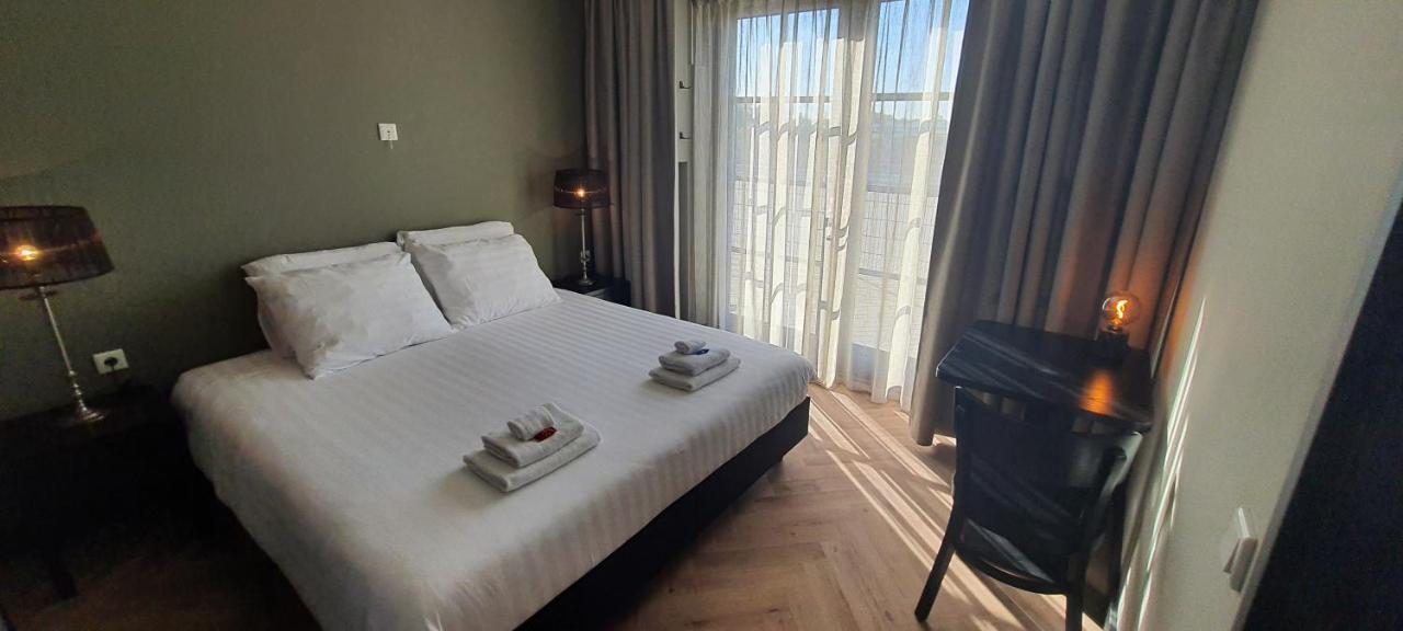 Sientjes Boetiekhotel Kerkdriel エクステリア 写真