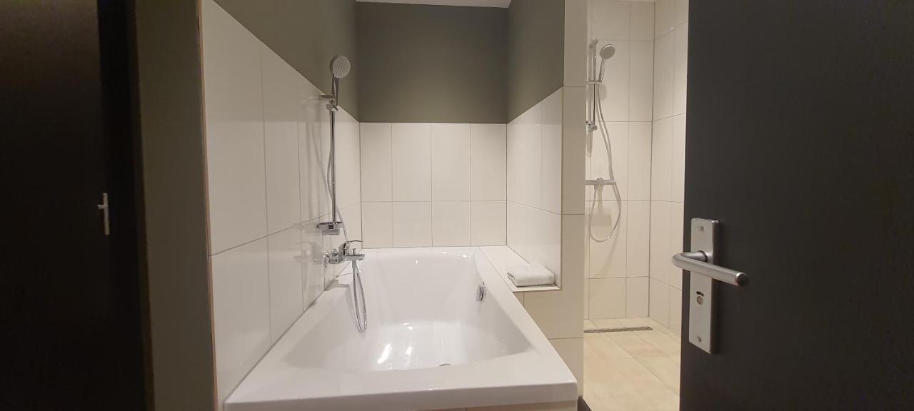 Sientjes Boetiekhotel Kerkdriel エクステリア 写真