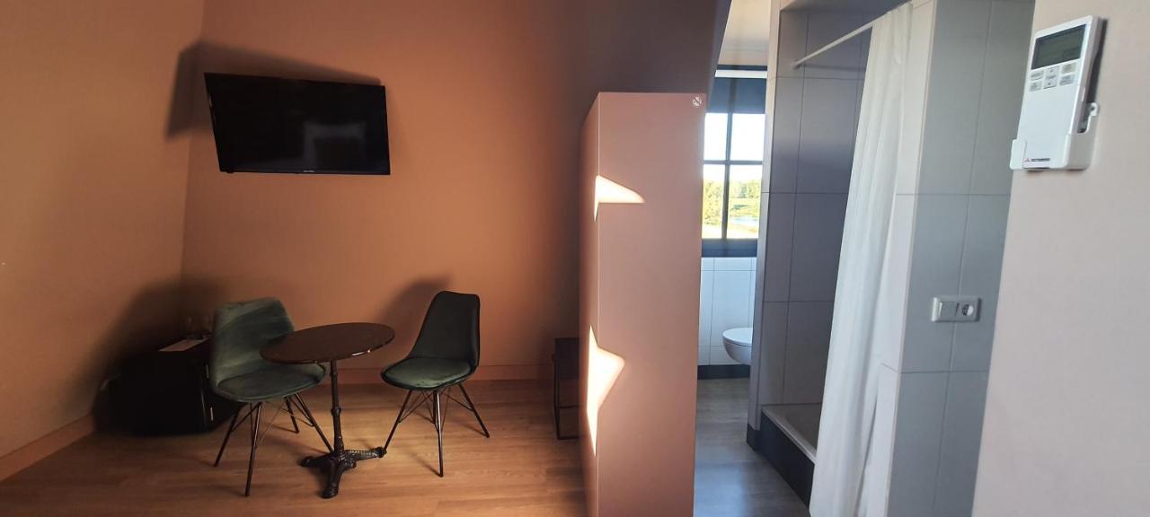 Sientjes Boetiekhotel Kerkdriel エクステリア 写真